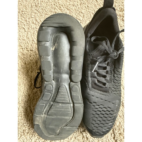 Nike Air Max 270 Black Running Shoes Sneakers Kids Youth Size 5.5Y - Picture 6 of 6